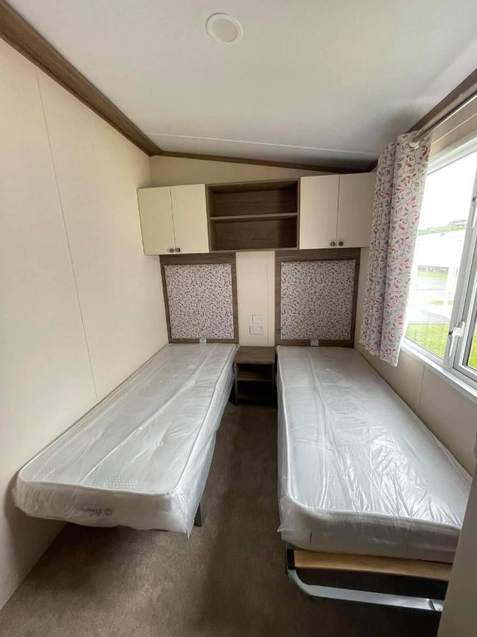 Kilden Kernow - Luxury 6 Berth Caravan Near Бюд Екстериор снимка